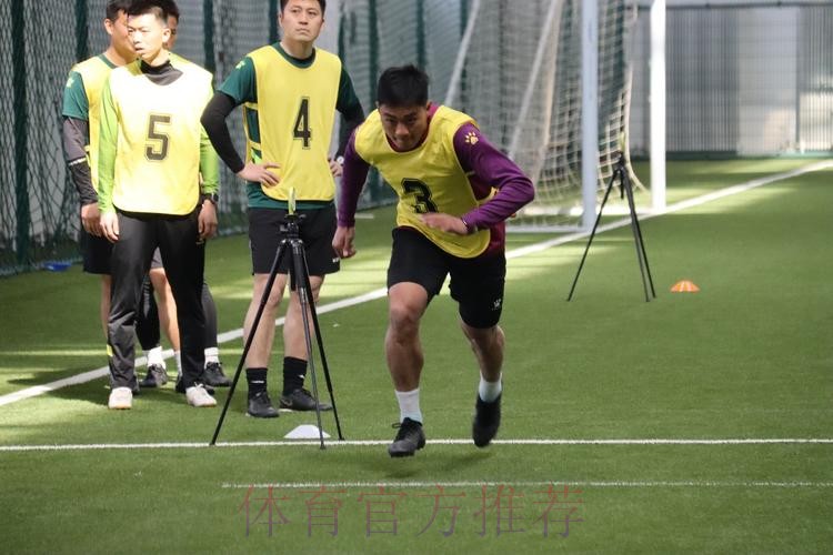 2024年中甲联赛赛季前裁判人员培训班于大连举行 2024年中甲联赛赛季前裁判人员培训班于大连举行